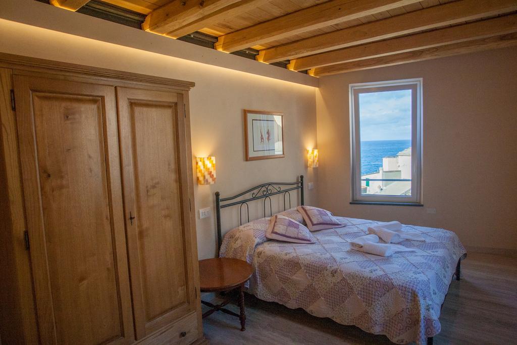 Scorci Di Mare Hotel Riomaggiore Ngoại thất bức ảnh